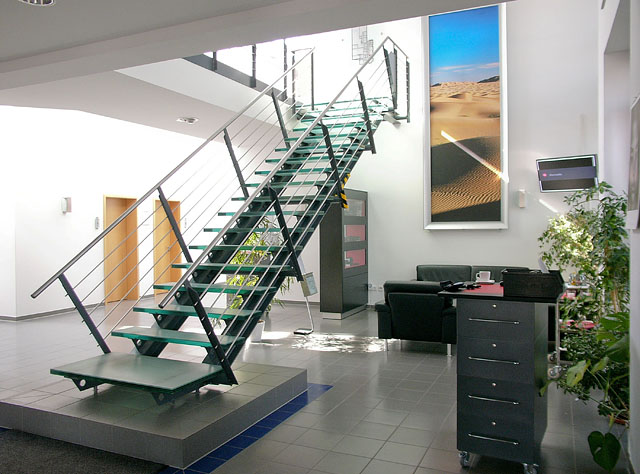 Leica Camera AG Customer Service department in Solms